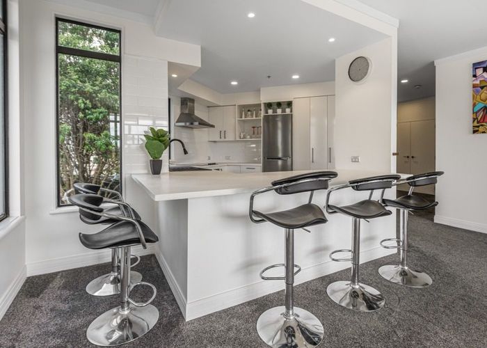  at 2A/36 James Cook Crescent, Remuera, Auckland City, Auckland