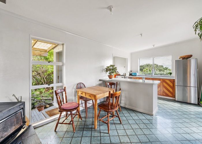  at 4 Askew Avenue, Rakino Island, Auckland