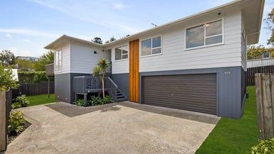  at 2/65 Lavery Place, Sunnynook, Auckland