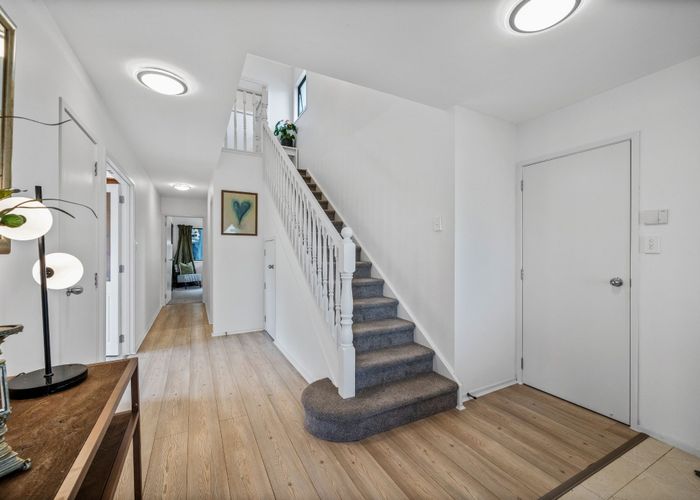  at 3/6 Waikato Place, St Johns, Auckland