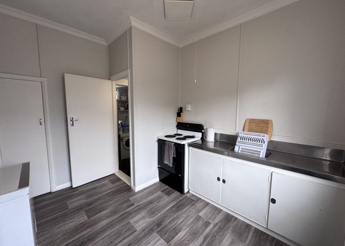  at 2/198 Ferguson Street, West End, Palmerston North, Manawatu / Whanganui