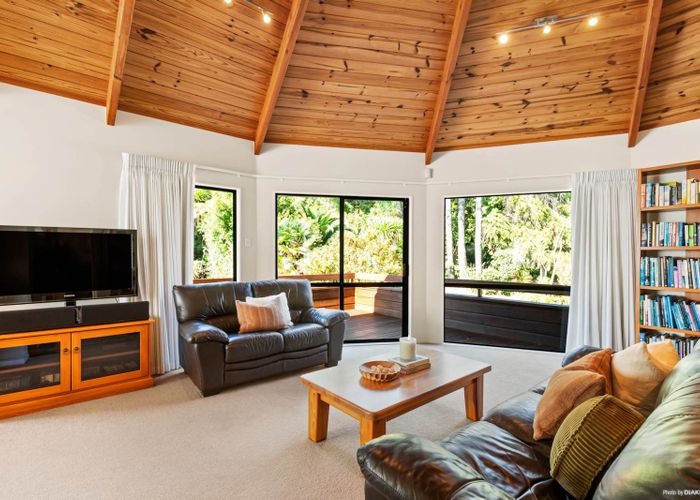  at 1/88 Braemar Road, Castor Bay, Auckland