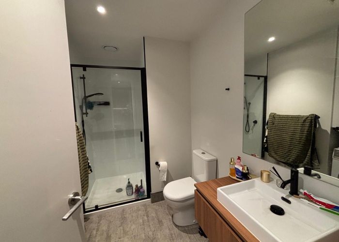  at 214/158 Onehunga Mall, Onehunga, Auckland City, Auckland