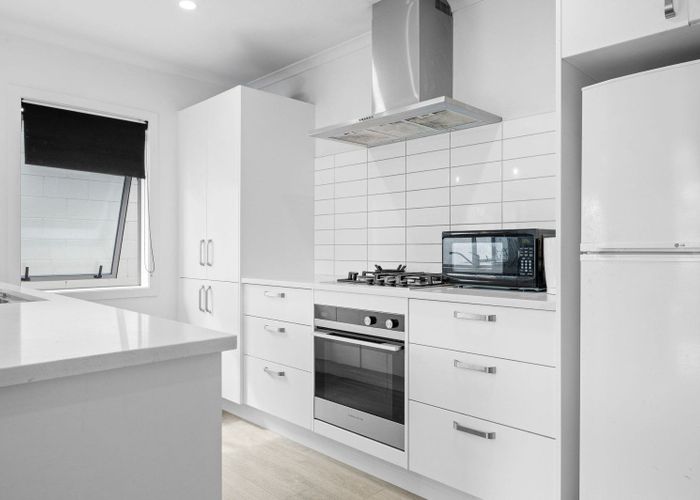  at 4/56 Sandwich Road, Saint Andrews, Hamilton, Waikato
