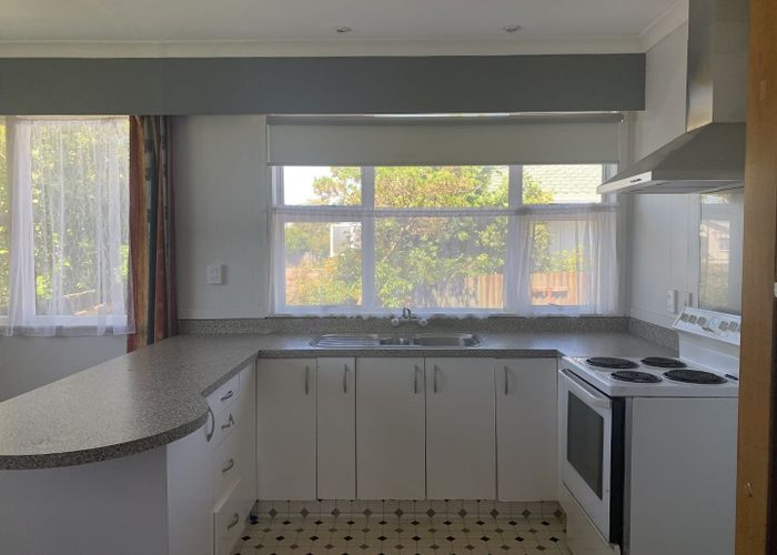  at 14 Ruapehu Street, Castlecliff, Whanganui