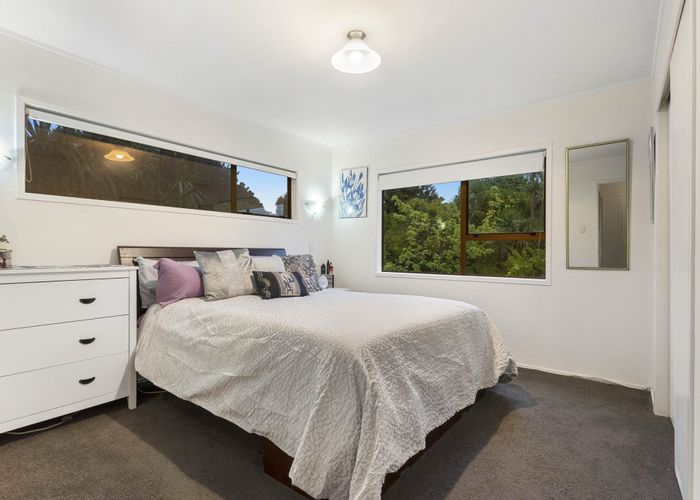  at 2/10 Seaton Road, Murrays Bay, North Shore City, Auckland