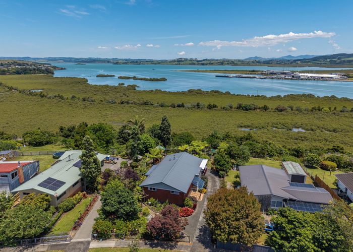  at 52 West View Crescent, Onerahi, Whangarei, Northland