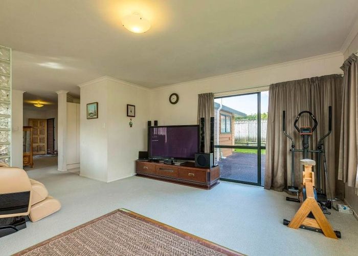  at 20 Stanford Street, Albany, North Shore City, Auckland