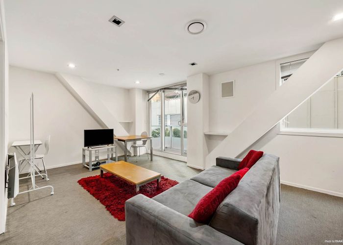  at 506/85 Beach Road, Auckland Central, Auckland