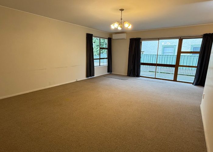  at 2/208 Davis Street, Saint Leonards, Hastings, Hawke's Bay