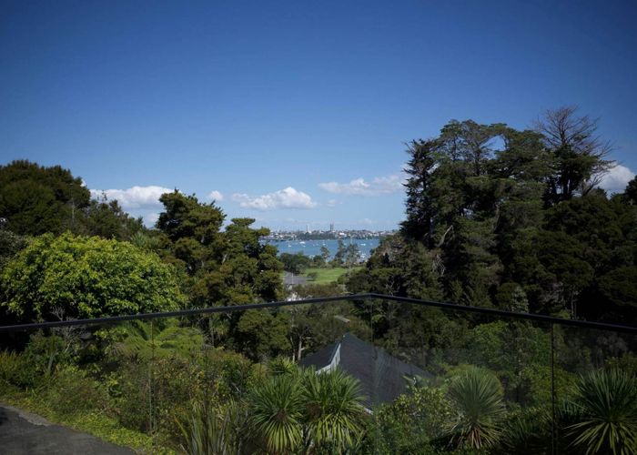  at 19 Wilding Avenue, Northcote Point, North Shore City, Auckland
