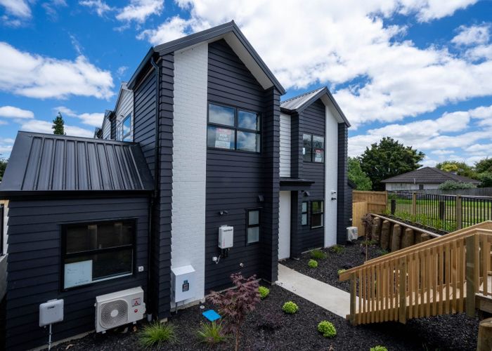  at 11/18a Ohaupo Road, Hamilton Lake, Hamilton, Waikato