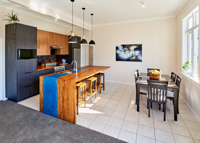  at 2/125 Upper Fitzherbert Road, Wainuiomata, Lower Hutt
