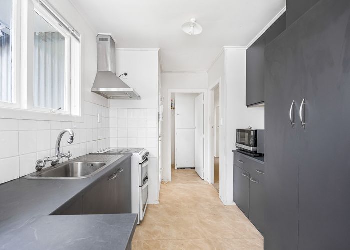  at 27 Choice Avenue, Henderson, Waitakere City, Auckland