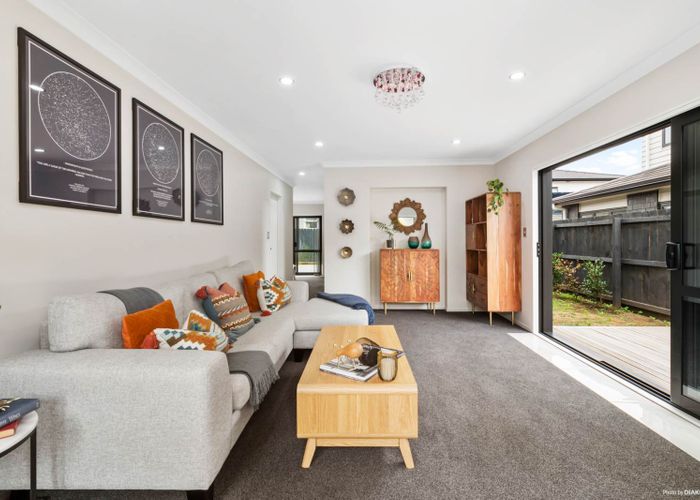  at 5A Clendon Place, Manurewa, Auckland