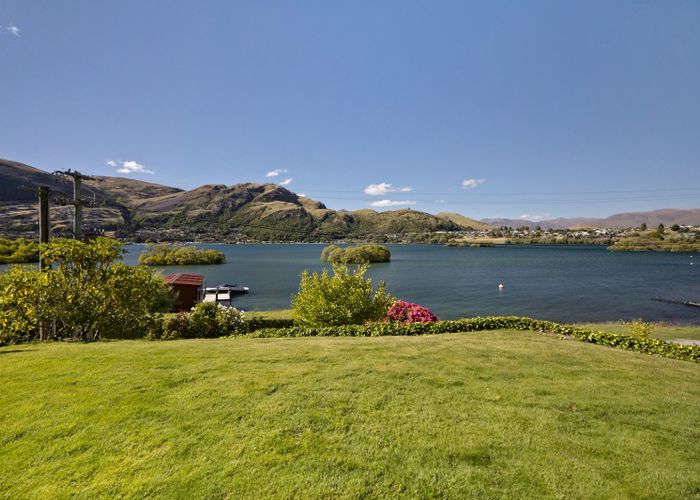  at 24 Willow Place and 117 Peninsula Road, Kelvin Heights, Queenstown-Lakes, Otago