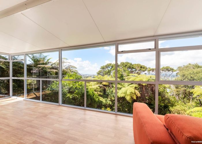  at 2/19 Darcy Place, Massey, Auckland