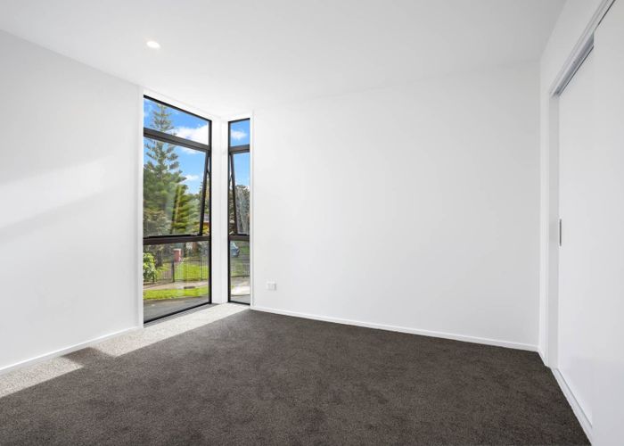  at 16 Cessna Crescent, Mangere, Manukau City, Auckland