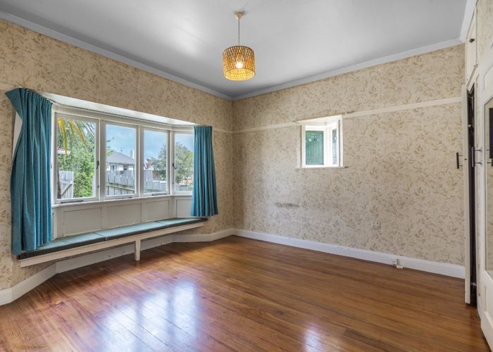  at Avondale, Auckland City, Auckland