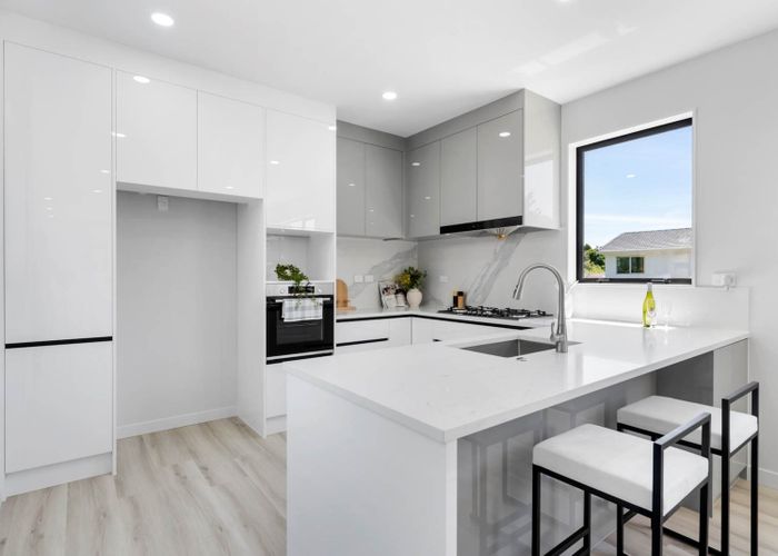  at 90 Awaruku Road, Torbay, Auckland