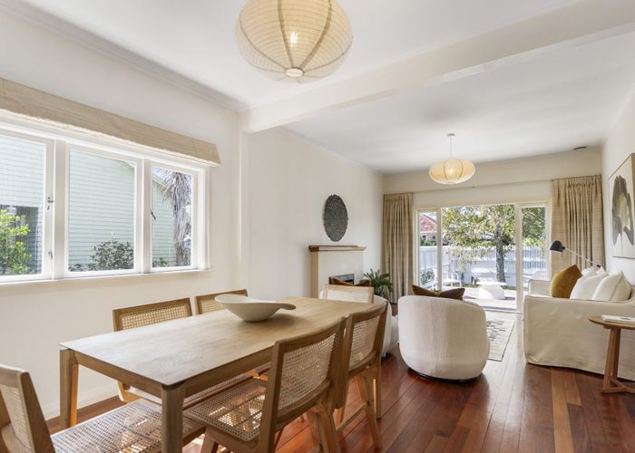  at 34 Renfrew Avenue, Sandringham, Auckland
