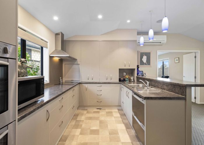  at 11 Glenbogle Drive, Buckland, Franklin, Auckland