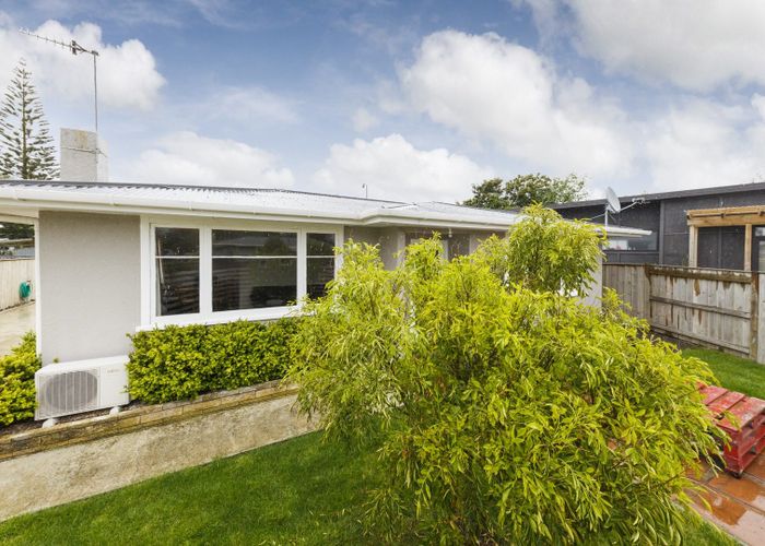  at 9 Denbigh Place, Awapuni, Palmerston North