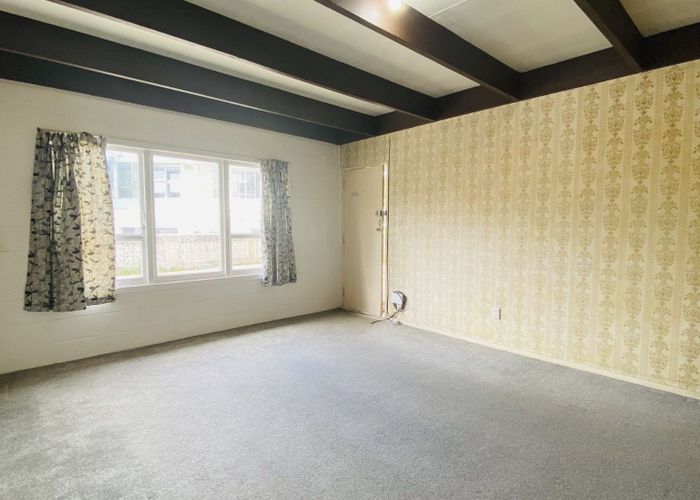  at 1/22 Kelston St, New Lynn, Waitakere City, Auckland