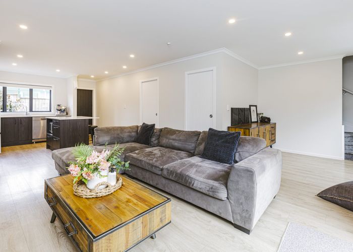  at 2/81 Pilkington Road, Panmure, Auckland City, Auckland