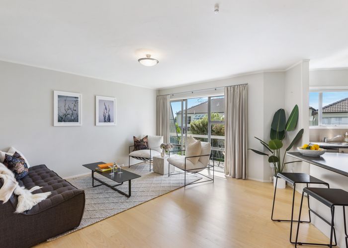  at 9/5 Curran Street, Herne Bay, Auckland