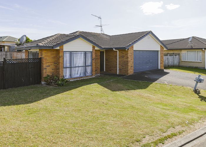  at 323 Mahia Road, Weymouth, Auckland
