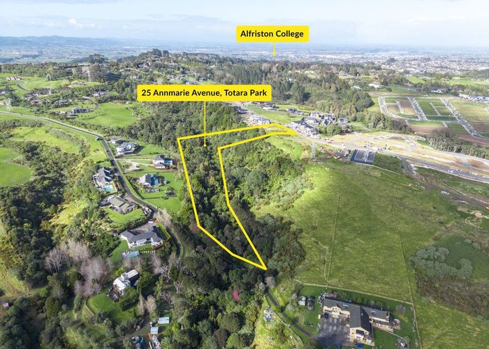  at 25 Annmarie Avenue, Flat Bush, Manukau City, Auckland