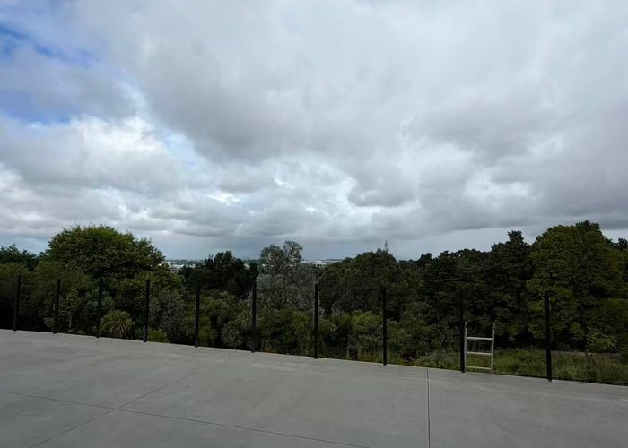  at 11 Skyview Place, Flat Bush, Auckland