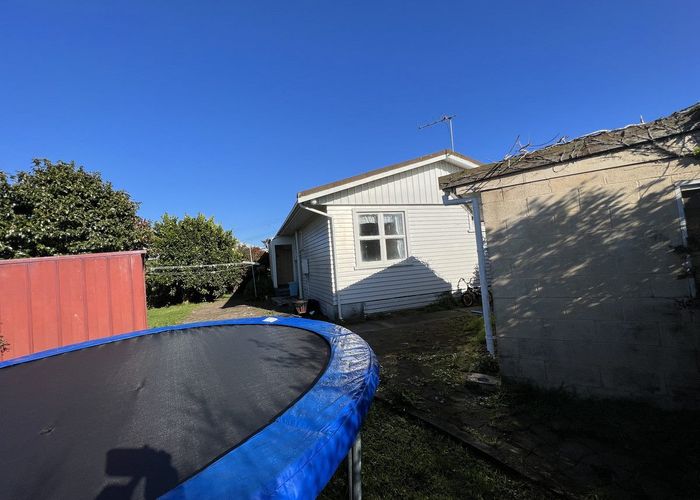  at 27 Raleigh Street, Waitara, Waitara