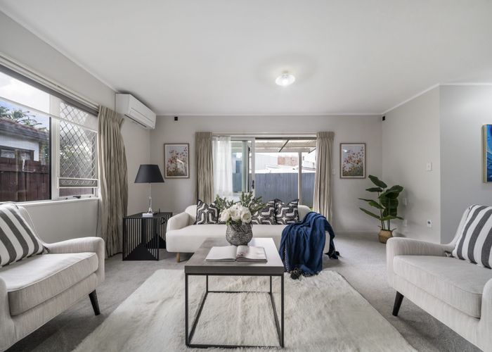  at 3 Haverstock Road, Sandringham, Auckland City, Auckland