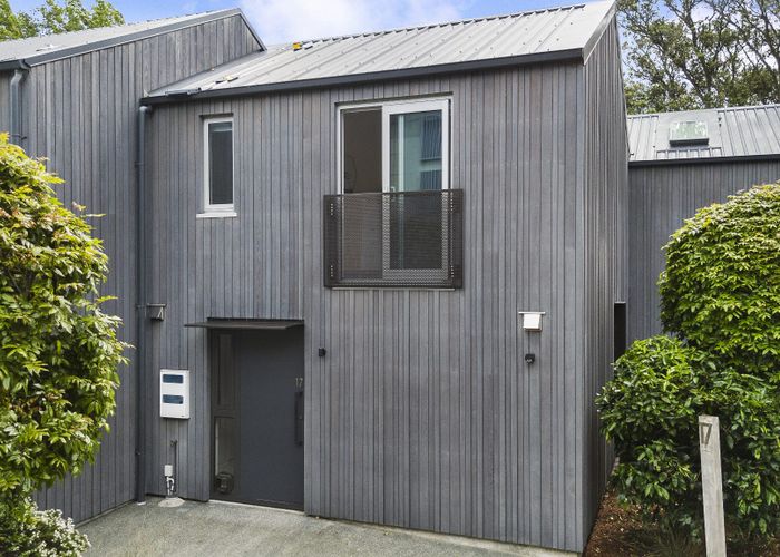  at 17 Foundries Lane, Freemans Bay, Auckland