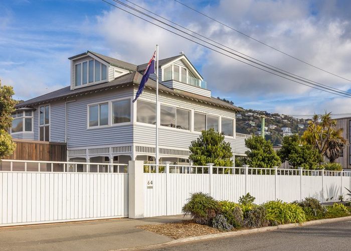  at 64 Esplanade, Sumner, Christchurch
