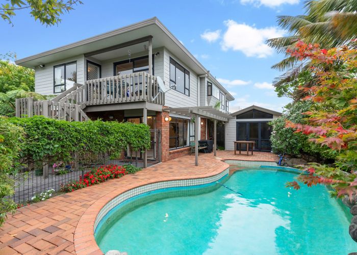  at 10 Sylvania Crescent, Lynfield, Auckland
