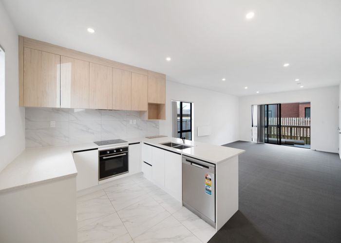  at 17 Aumarire Lane, Favona, Manukau City, Auckland