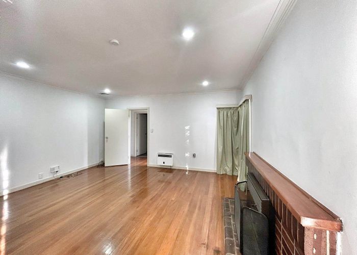  at 68 Stamford Park Road, Mount Roskill, Auckland City, Auckland