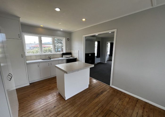  at 6 Dunn Street, Wainuiomata, Lower Hutt, Wellington