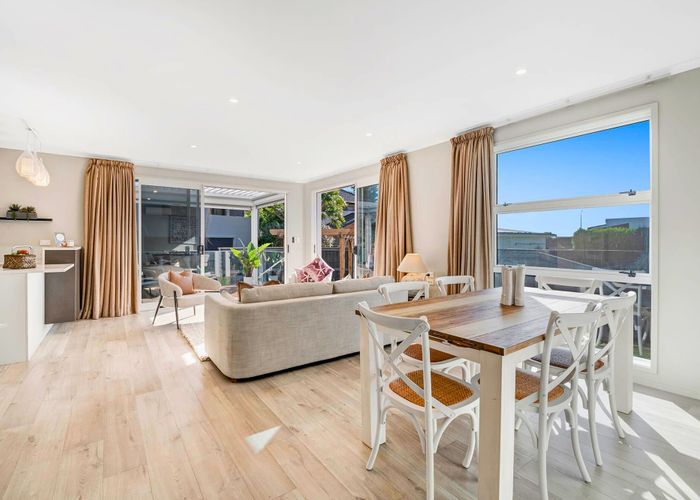  at 63A Walton Street, Red Beach