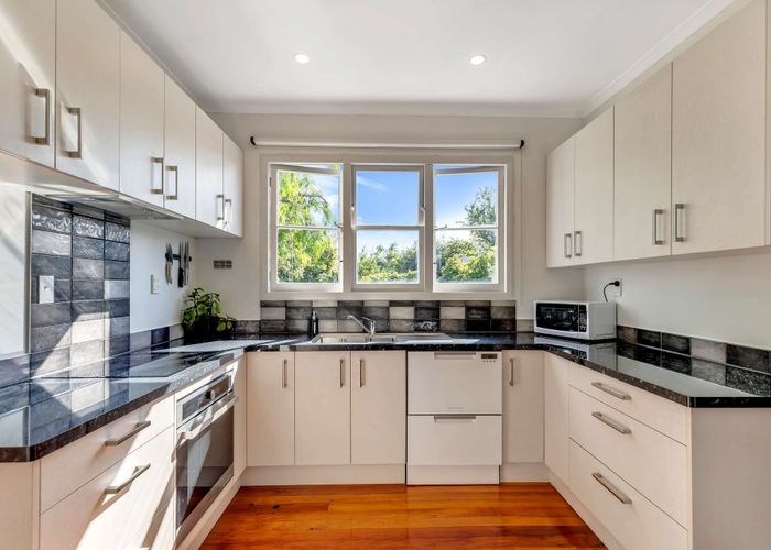  at 5 Rangitira Avenue, Palmerston North, Palmerston North
