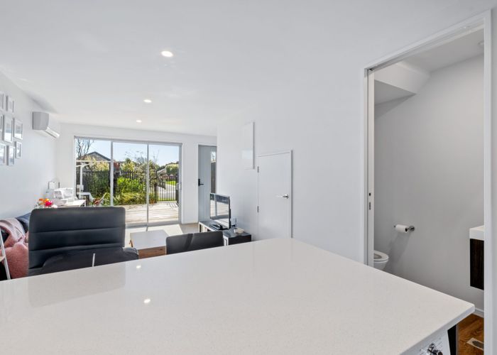  at 2/96 Cobham Street, Spreydon, Christchurch City, Canterbury