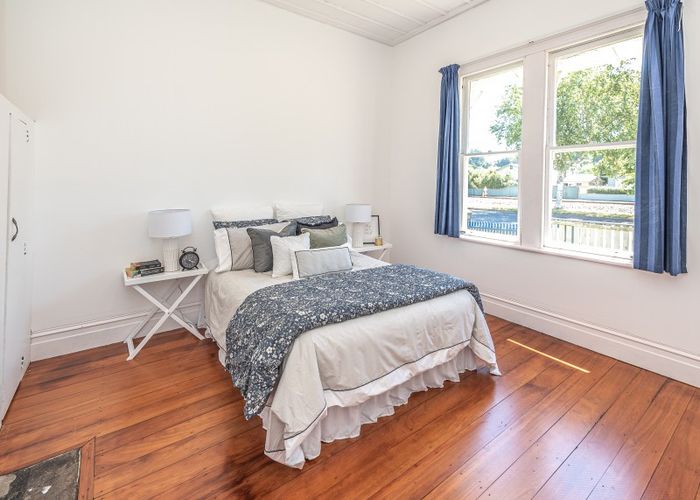  at 17 London Street, Aramoho, Whanganui