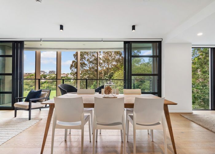  at 305/8 Kingsland Terrace, Kingsland, Auckland City, Auckland