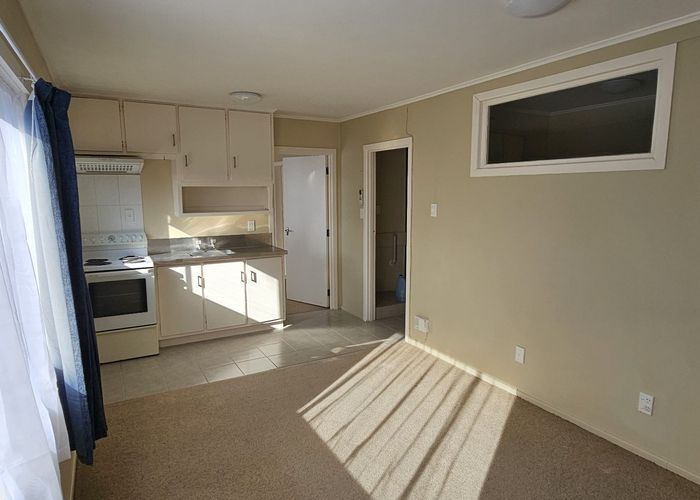 at 4/328 Ellerslie-Panmure Highway, Mount Wellington, Auckland City, Auckland