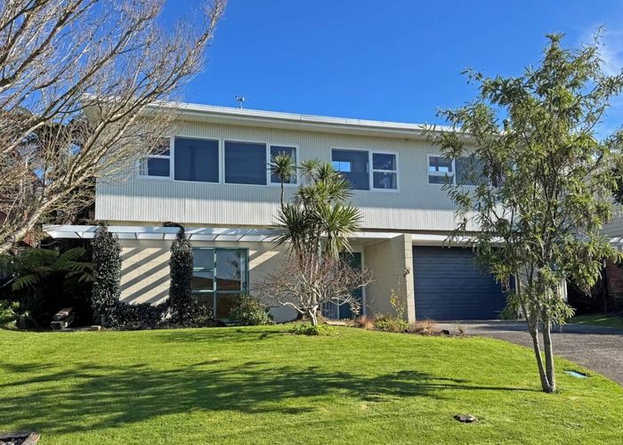  at 49 McBreen Avenue, Northcote, Auckland