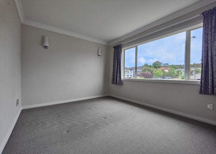  at 6 Beggs Way, Flat Bush, Manukau City, Auckland