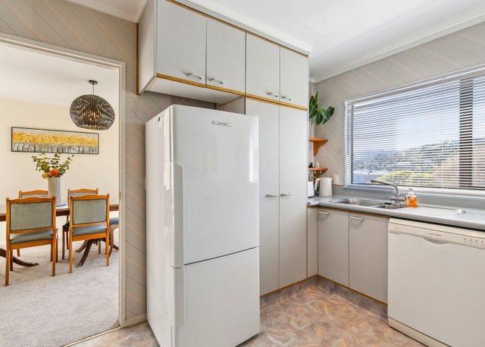  at 107 Main Road, Tawa, Wellington, Wellington